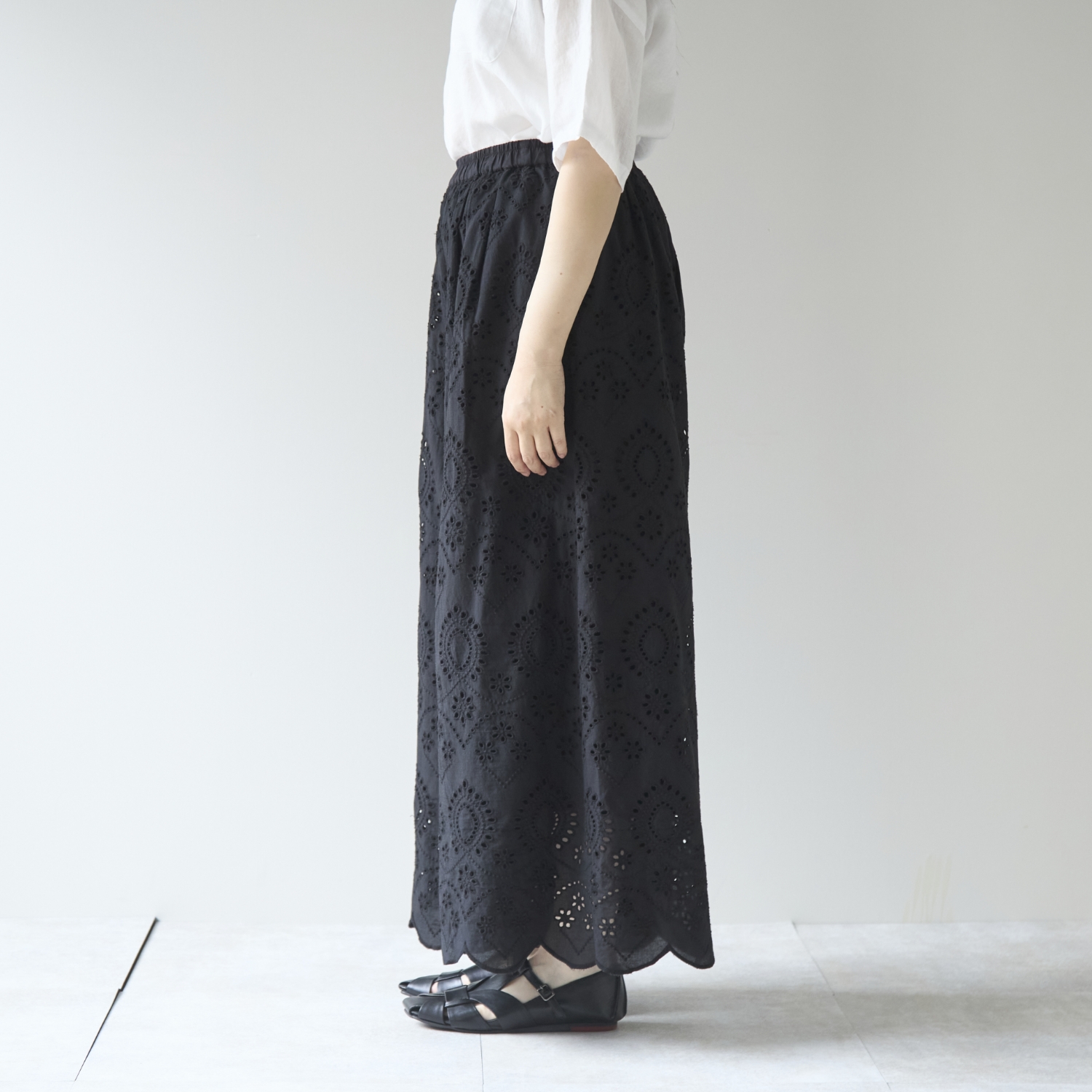 Kilka/スカート見えする綿レースのワイドパンツ